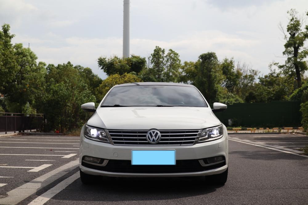 Volkswagen CC Модель 2018 года 1.8TSI Luxury – фото 2