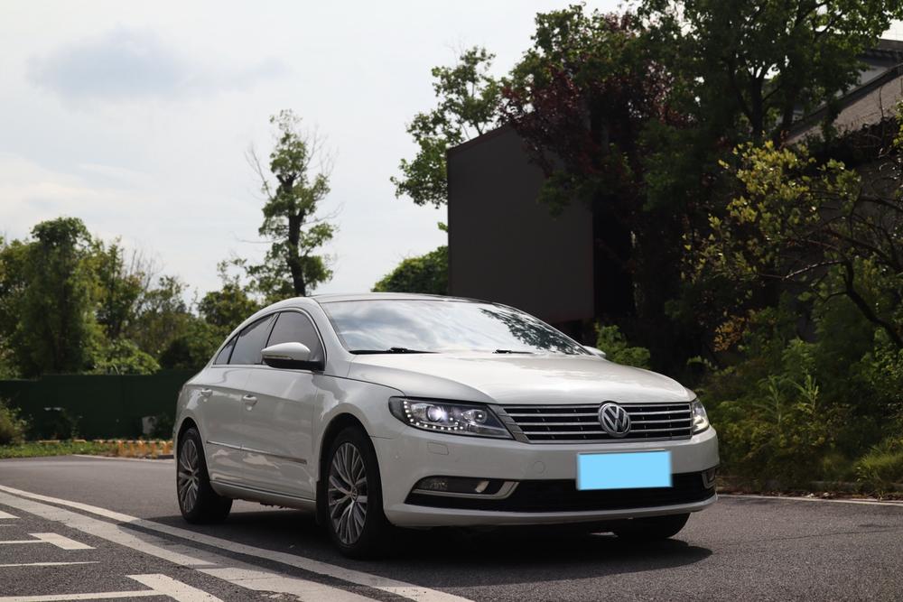 Volkswagen CC Модель 2018 года 1.8TSI Luxury – фото 3