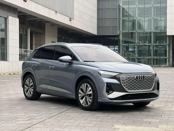 Audi Q4 e-tron 2023 Model 40 e-tron Chuangxing Edition – фото 3