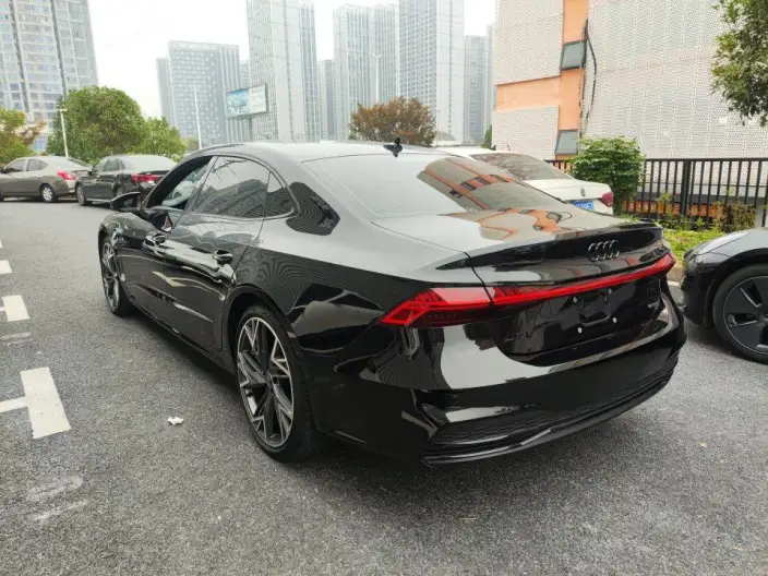Audi A7 L 2024 Model 45 TFSI quattro Black Samurai Edition – фото 3
