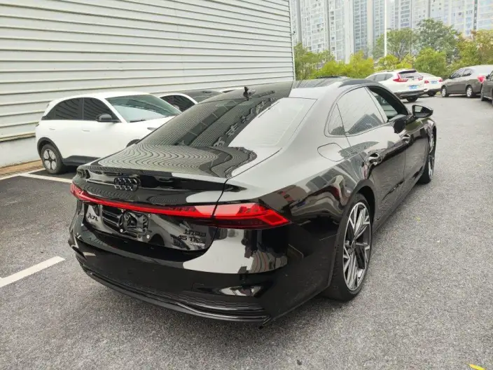 Audi A7 L 2024 Model 45 TFSI quattro Black Samurai Edition – фото 4