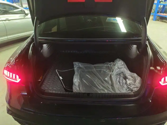 Audi A7 L 2024 Model 45 TFSI quattro Black Samurai Edition – фото 9
