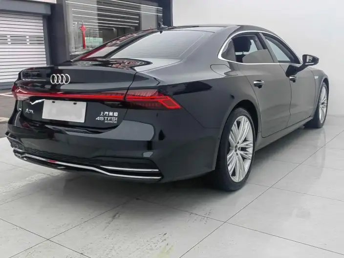Audi A7 L 2024 Model 45 TFSI quattro Luxury Model – фото 7
