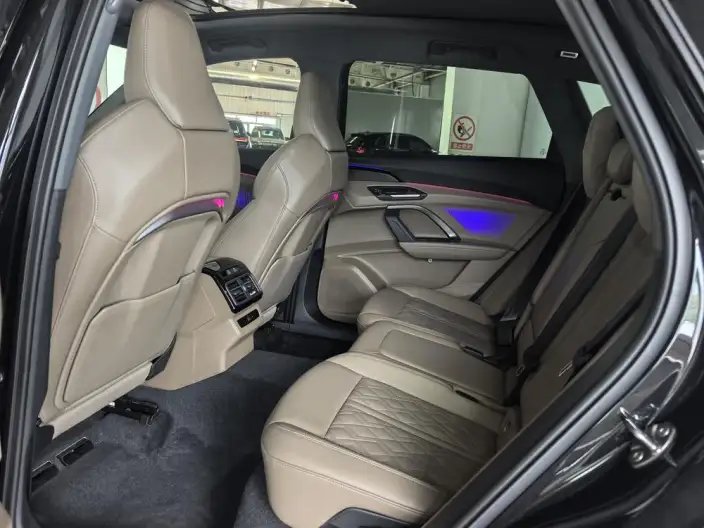 Audi Q5L 2026 Model 2.0T Smart Hybrid Luxury Model – фото 10