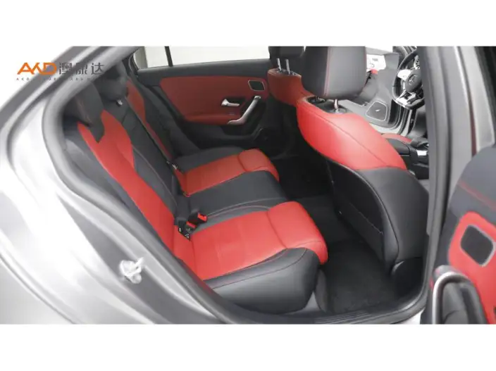 Mercedes-Benz A-Class AMG 2020 Model AMG A 35 L 4MATIC – фото 10