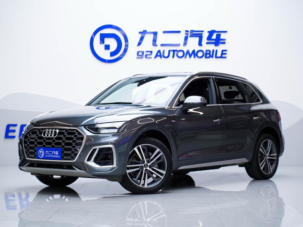 Audi Q5L 2022 45 TFSI Luxury Dynamic – фото 1