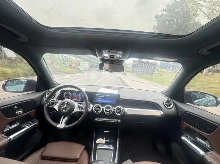 Mercedes-Benz GLB 2024 Model Facelift GLB 220 Dynamic Model – фото 8
