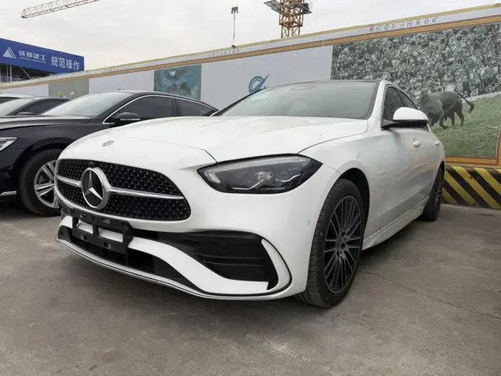 Mercedes-Benz C-Class 2022 Model Facelift C 260 L Sports Edition – фото 1