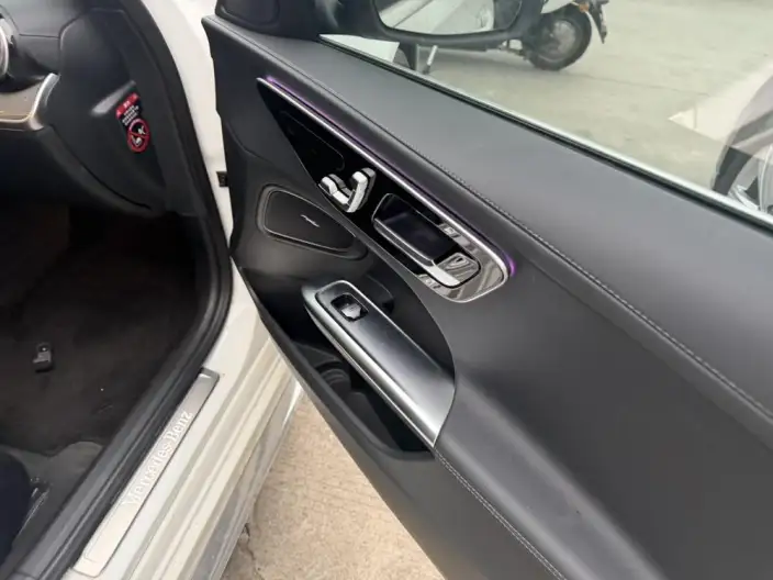 Mercedes-Benz C-Class 2022 Model Facelift C 260 L Sports Edition – фото 9