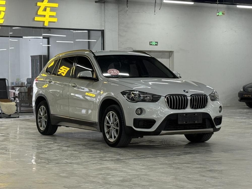 BMW X1 2019 sDrive18Li Fashion – фото 3