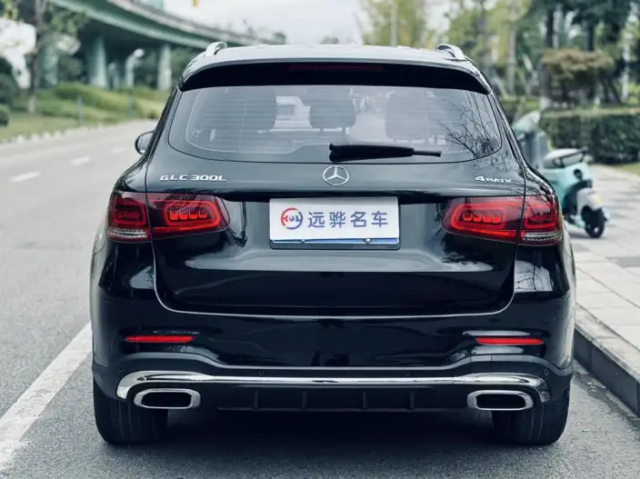 Mercedes-Benz GLC 2022 Model GLC 300 L 4MATIC Dynamic Model – фото 3