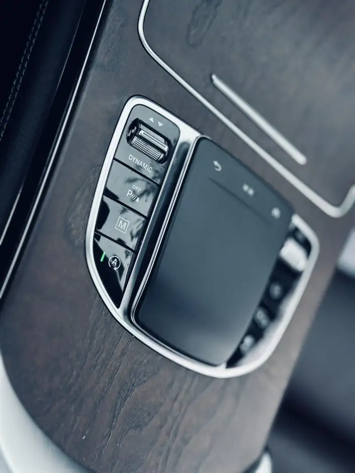Mercedes-Benz GLC 2022 Model GLC 300 L 4MATIC Dynamic Model – фото 5