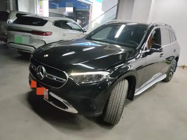 Mercedes-Benz GLC 2023 Model Facelift GLC 260 L 4MATIC Dynamic Model 7 seat – фото 1