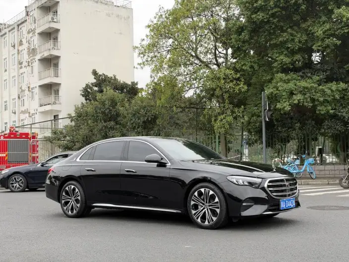 Mercedes-Benz E-Class 2025 Model Facelift E 300 L Luxury Model sedan – фото 3