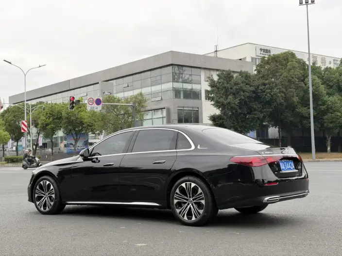 Mercedes-Benz E-Class 2025 Model Facelift E 300 L Luxury Model sedan – фото 5