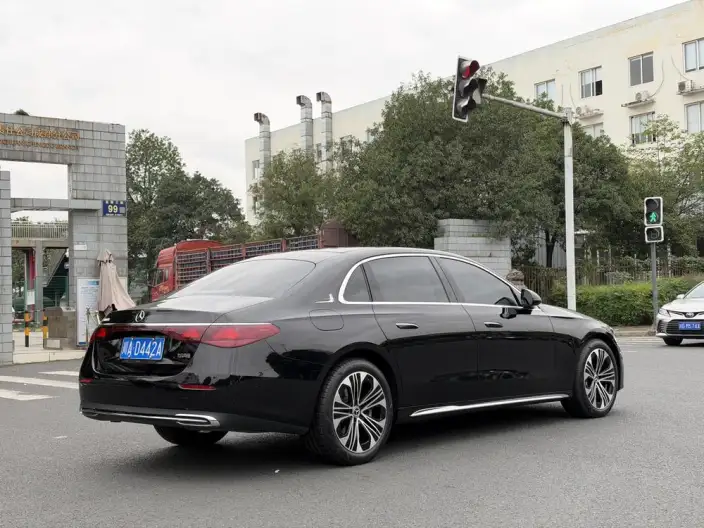 Mercedes-Benz E-Class 2025 Model Facelift E 300 L Luxury Model sedan – фото 6