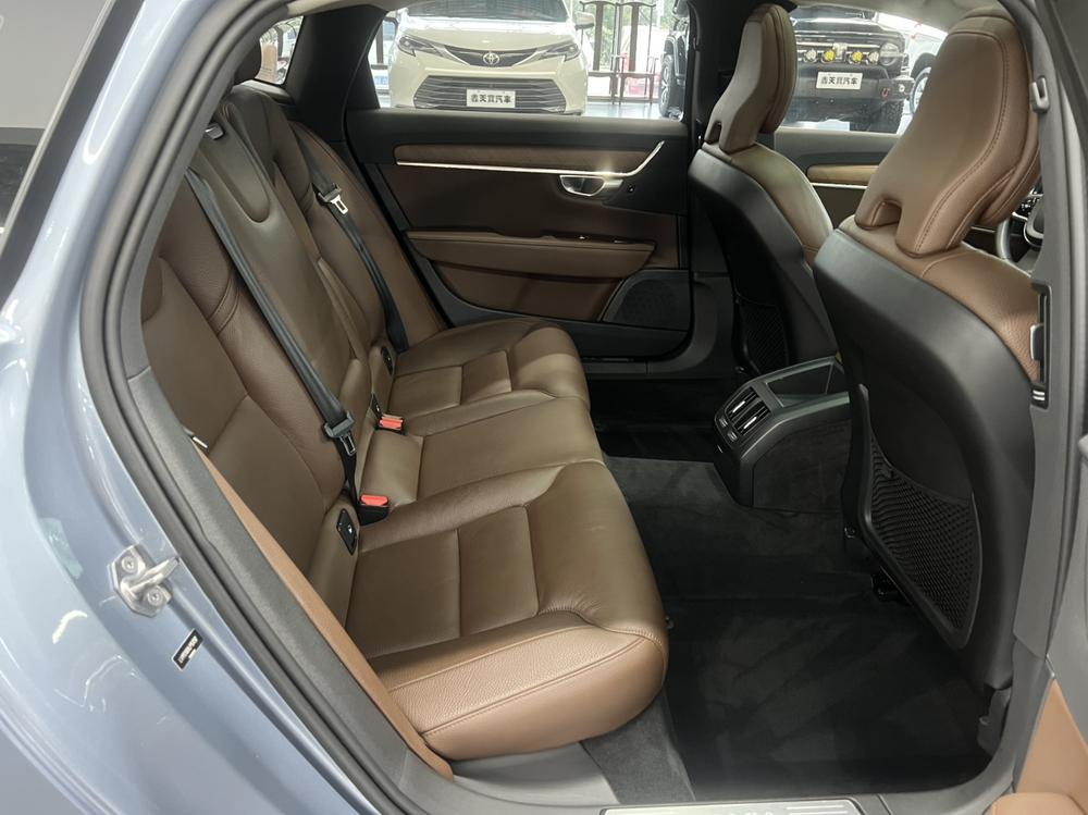 Volvo S90 2020 T5 Intelligent Refined Luxury – фото 9