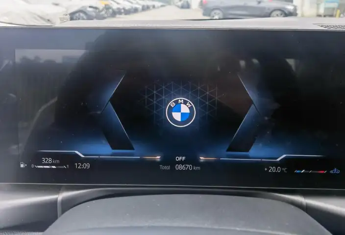 BMW 3 Series 2025 Model 330Li M Sports Night Set – фото 7