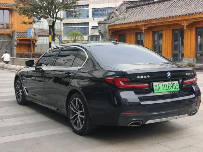 BMW 5 Series PHEV 2022 Model Facelift 535Le Pioneer Edition M Sports Set – фото 5