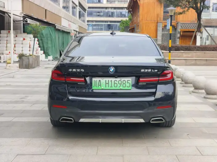 BMW 5 Series PHEV 2022 Model Facelift 535Le Pioneer Edition M Sports Set – фото 6