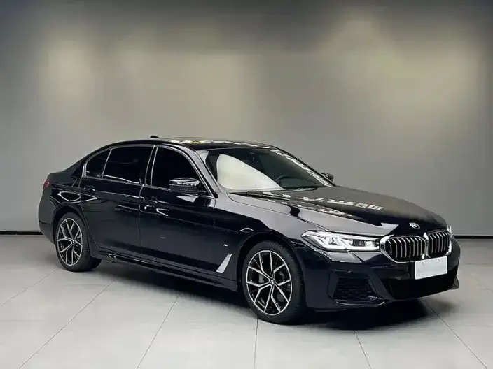 BMW 5 Series 2022 Model 530Li Exclusive Model M Sports Set – фото 3
