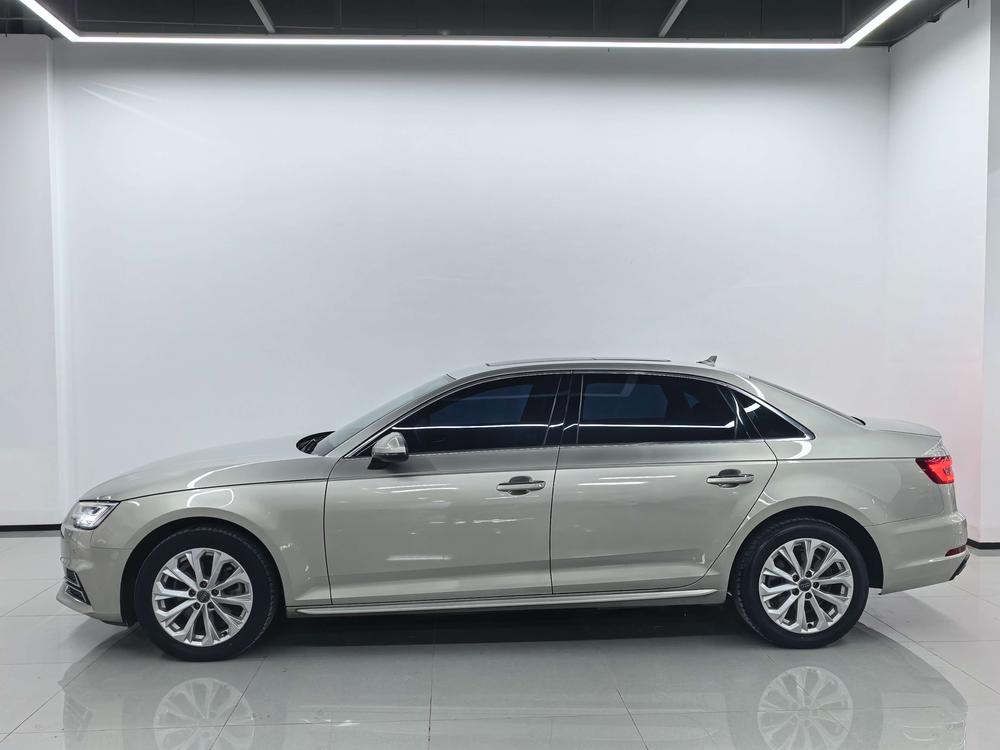 Audi A4L 2019 40 TFSI Entry China VI – фото 3