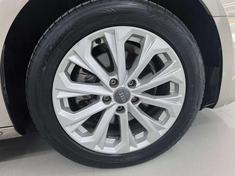 Audi A4L 2019 40 TFSI Entry China VI – фото 6