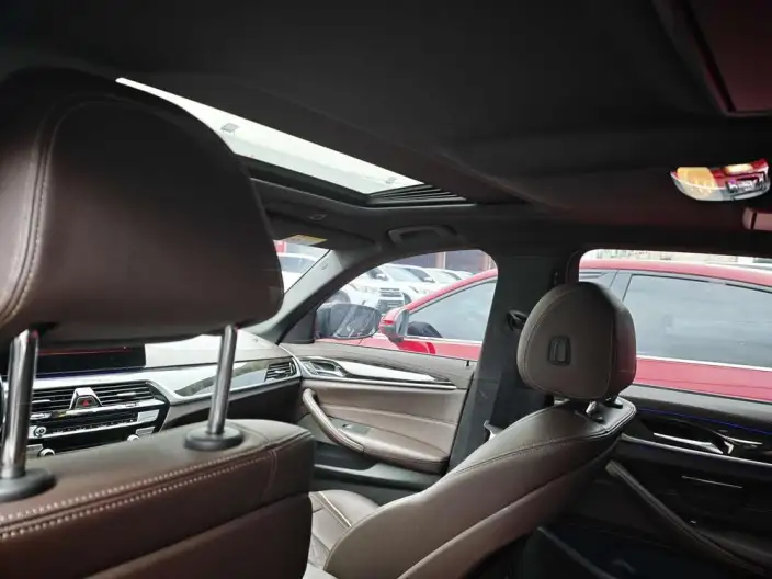 BMW 5 Series 2022 Model Facelift 525Li M Sports Set – фото 4