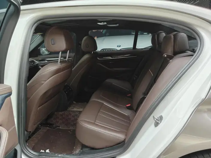 BMW 5 Series 2022 Model Facelift 525Li M Sports Set – фото 10