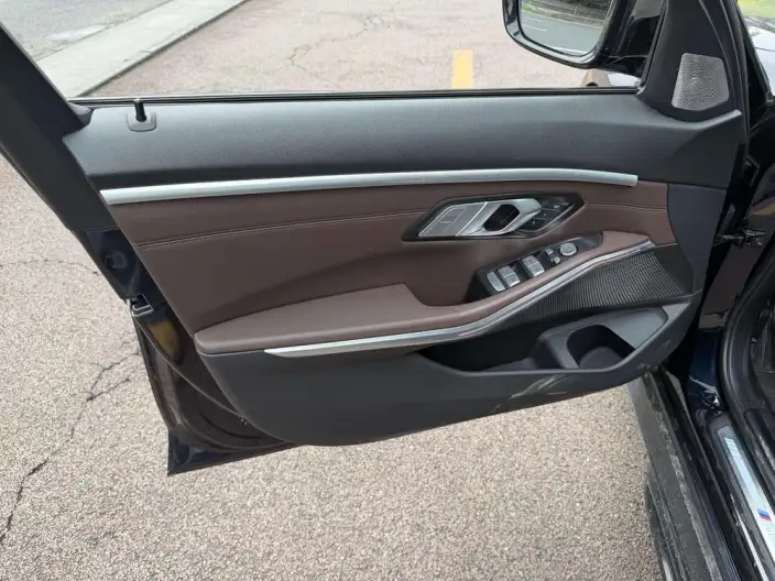 BMW 3 Series 2022 Model 320Li M Sports Set – фото 6
