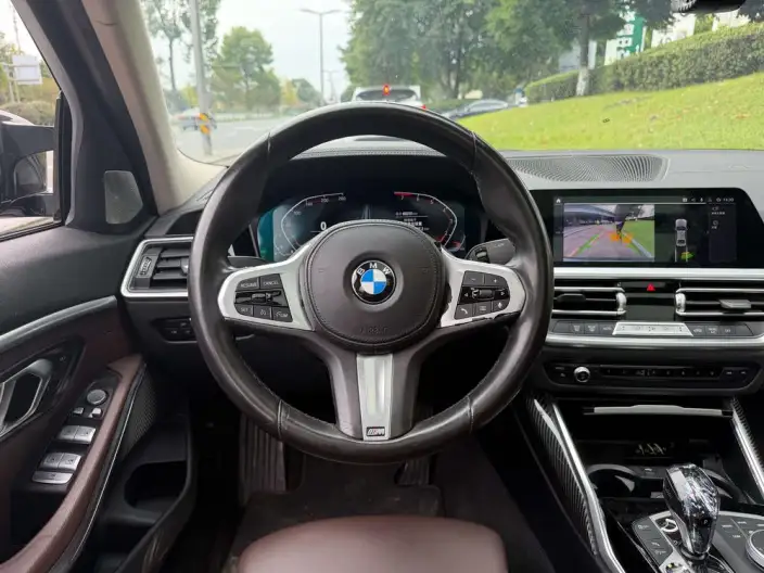 BMW 3 Series 2022 Model 320Li M Sports Set – фото 9