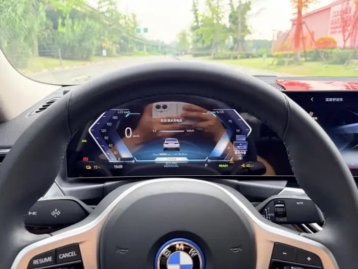 BMW i3 2025 Model eDrive35L – фото 9