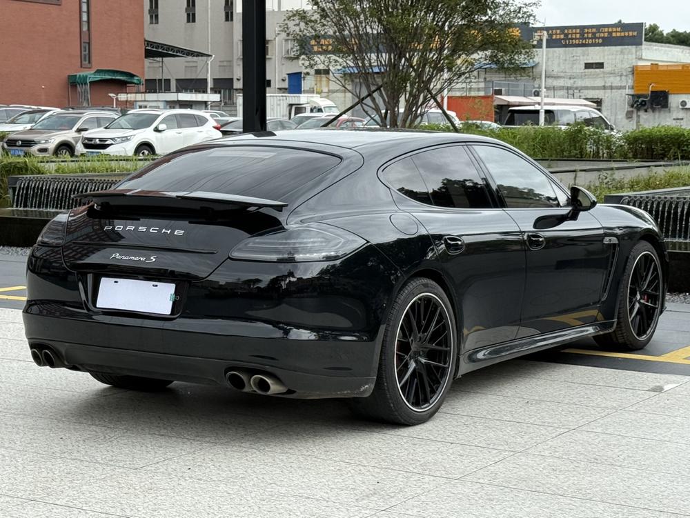 Panamera 2010 модификация Panamera S 4.8L – фото 6