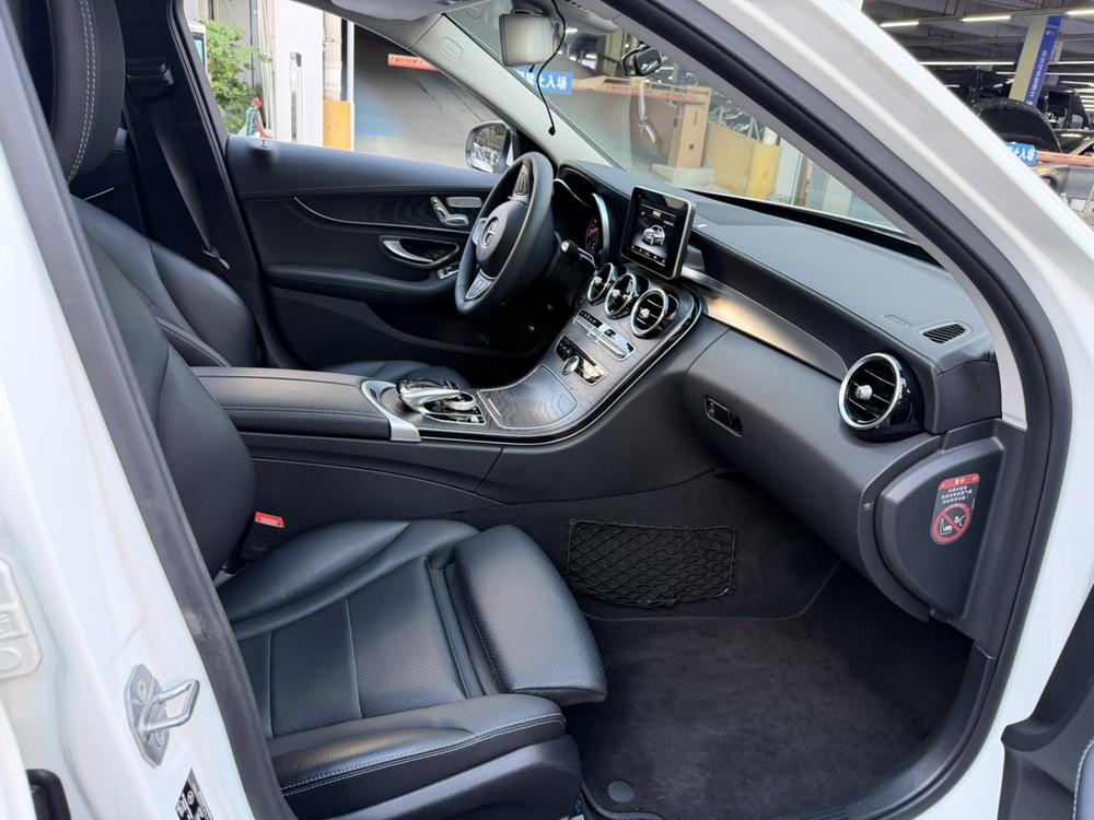 Mercedes-Benz C-Class 2015 C 200 L Sport – фото 7