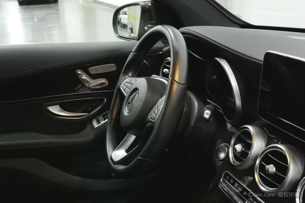 Mercedes-Benz GLC 2016 модификация GLC 260 4MATIC Luxury – фото 14