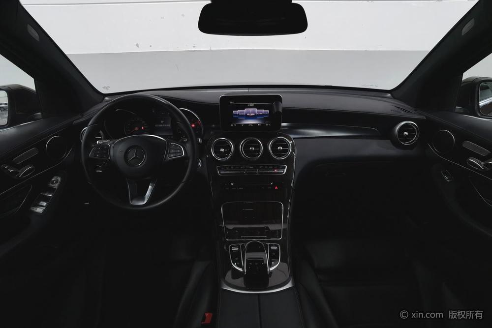 Mercedes-Benz GLC 2016 модификация GLC 260 4MATIC Luxury – фото 15