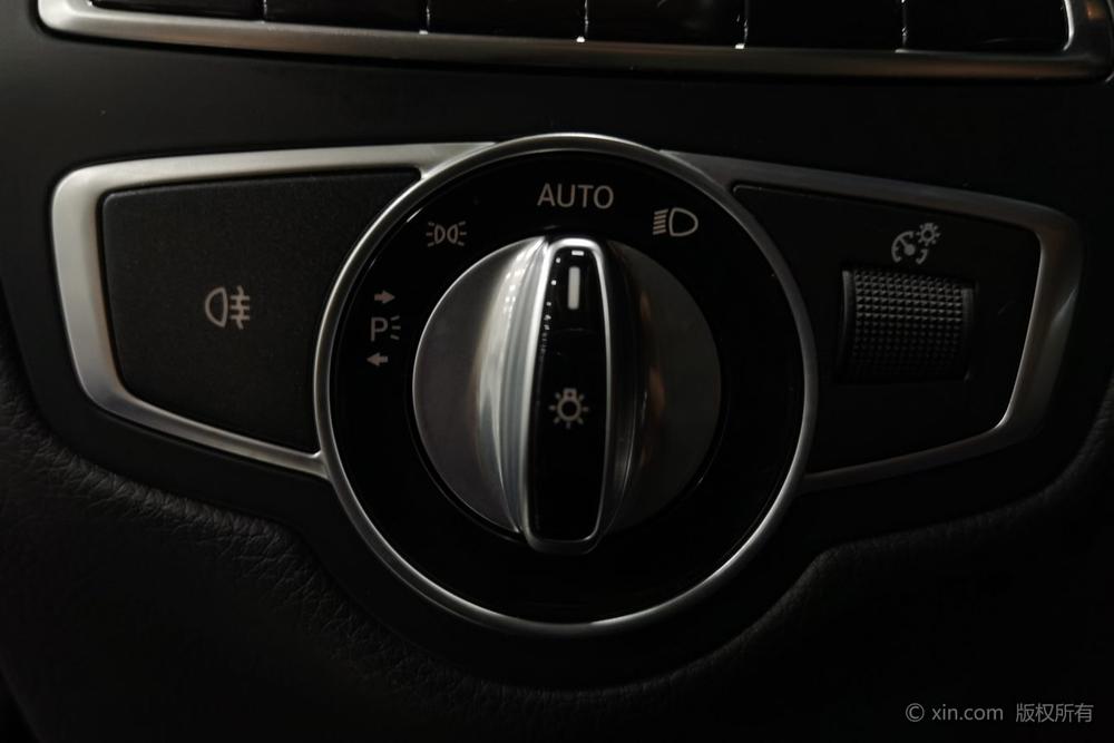 Mercedes-Benz GLC 2016 модификация GLC 260 4MATIC Luxury – фото 18