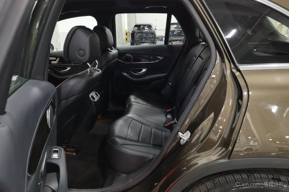 Mercedes-Benz GLC 2016 модификация GLC 260 4MATIC Luxury – фото 21