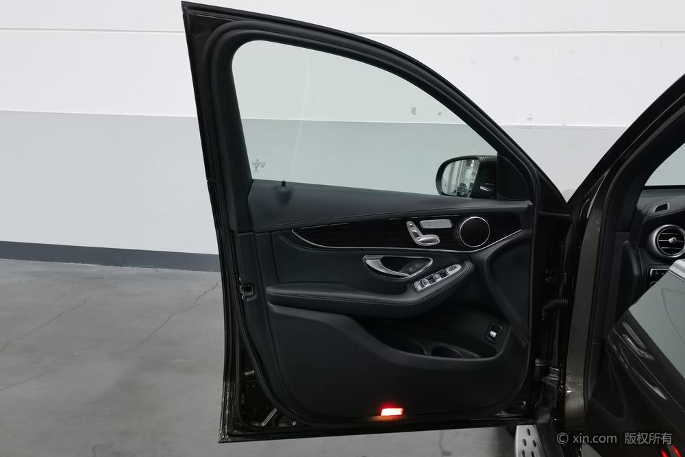 Mercedes-Benz GLC 2016 модификация GLC 260 4MATIC Luxury – фото 22