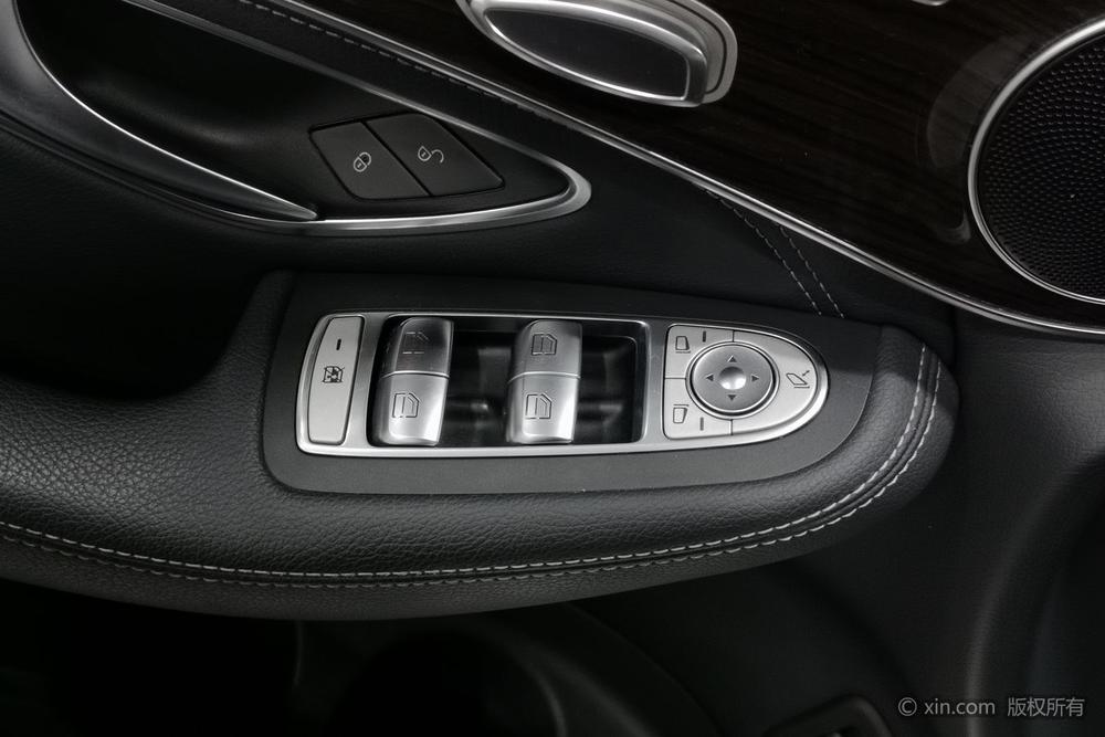 Mercedes-Benz GLC 2016 модификация GLC 260 4MATIC Luxury – фото 23
