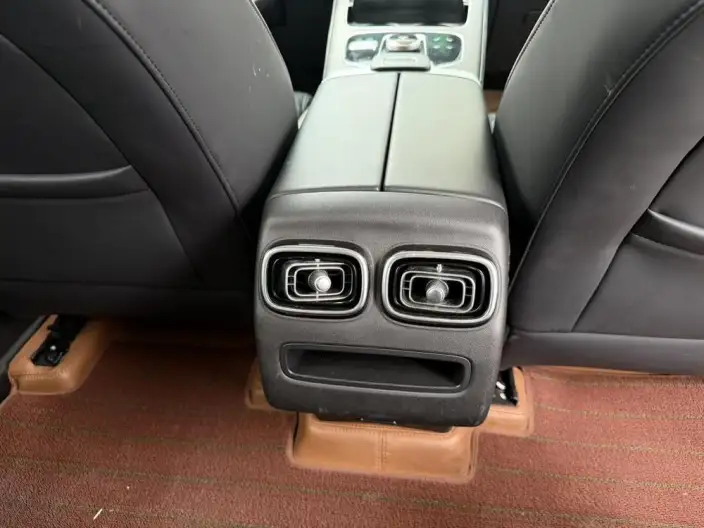 Chery Tiggo 9 2023 Model 2.0T DCT 2WD Leading version 5 seat – фото 7