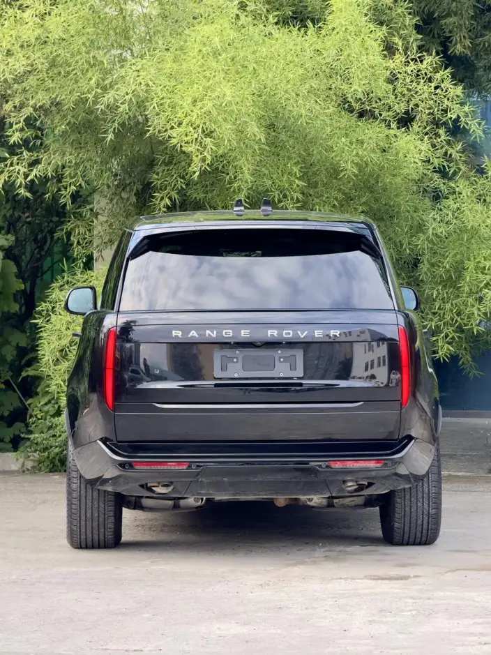 Range Rover 2024 Model 3.0 L6 360PS Shengshi Edition