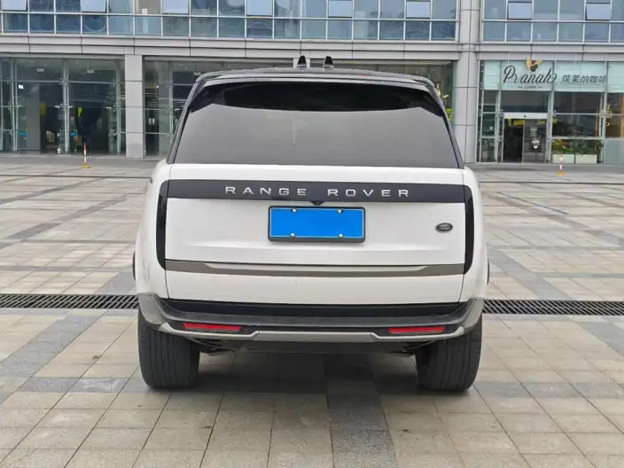 Range Rover 2023 Model 3.0 L6 360PS Shengshi Edition – фото 5