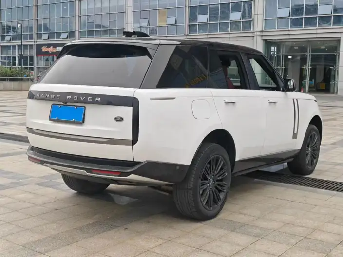 Range Rover 2023 Model 3.0 L6 360PS Shengshi Edition – фото 6