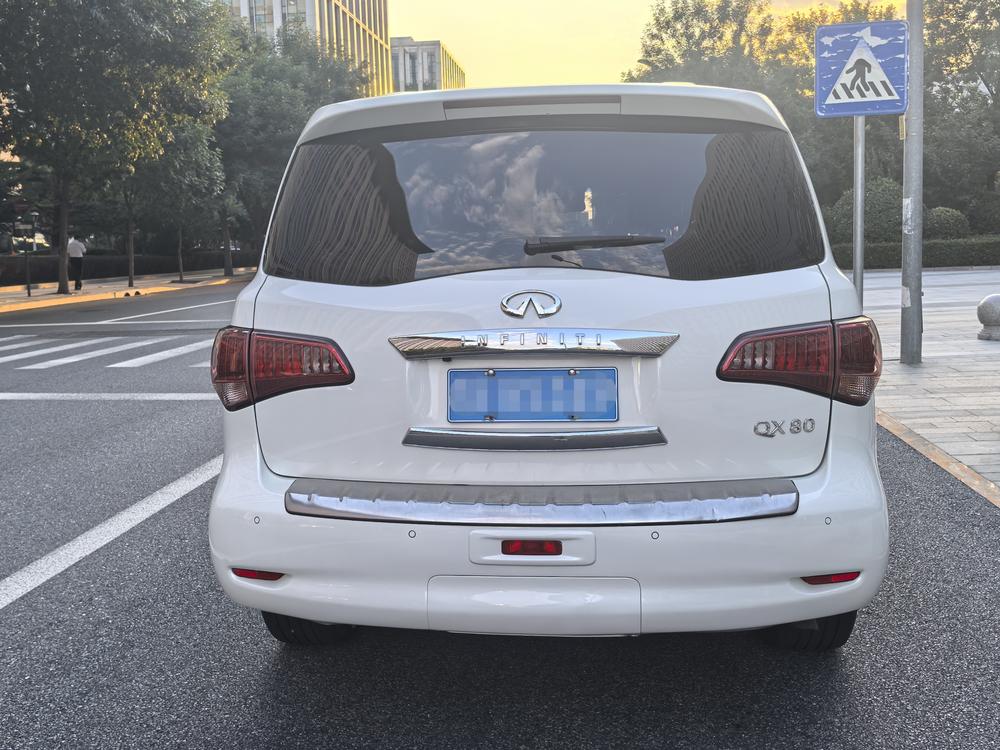 Infiniti QX80 2016 модификация 5.6L 4WD – фото 5