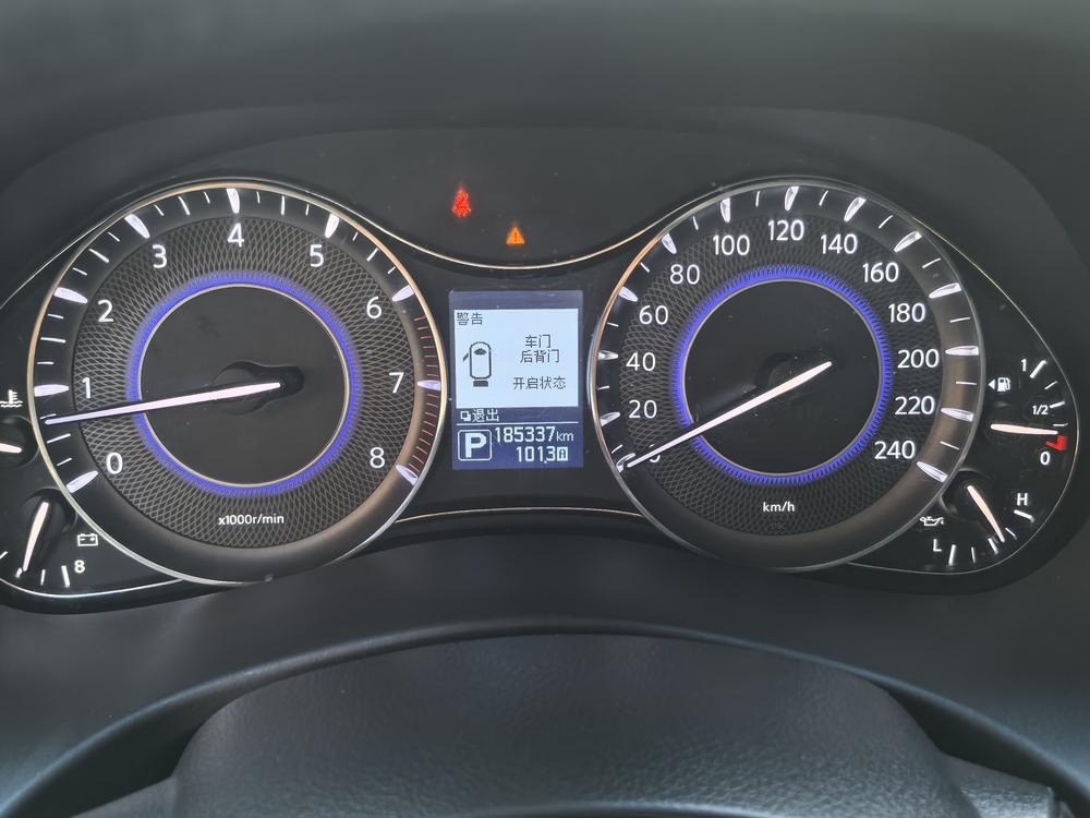 Infiniti QX80 2016 модификация 5.6L 4WD – фото 16