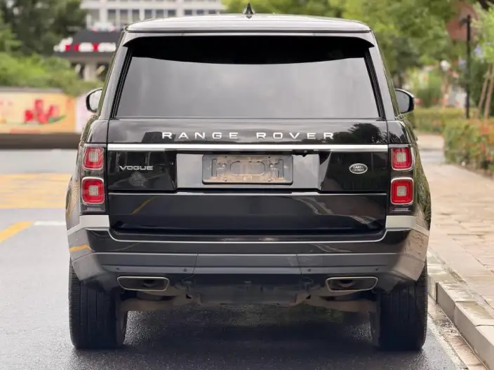 Range Rover 2022 Model 3.0 L6 360PS Shengshi Edition