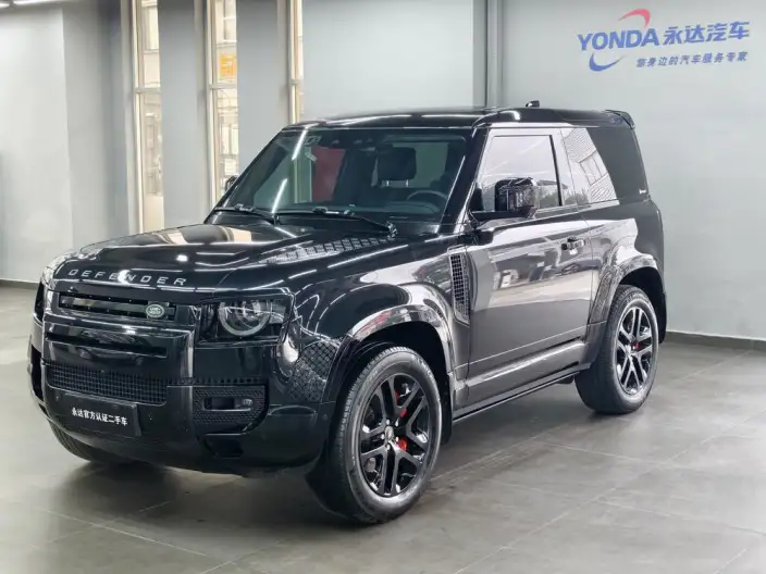 Land Rover Defender 2023 Model 90 3.0T P400 XS
