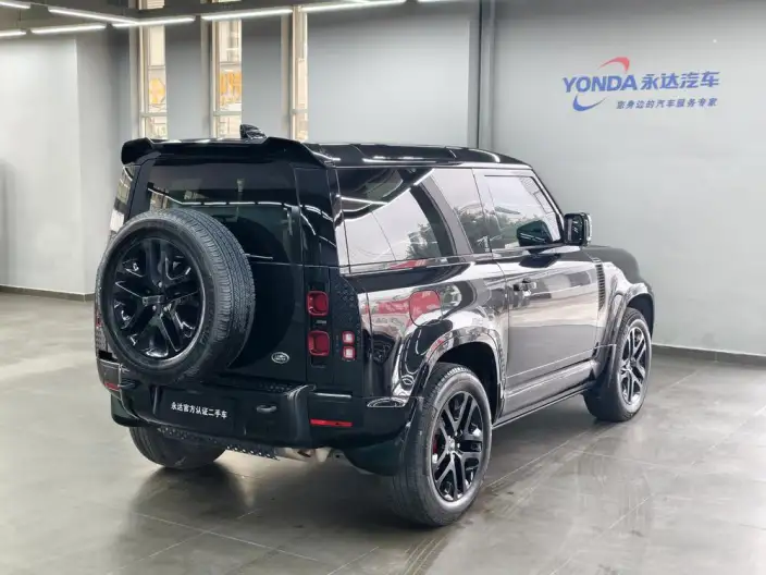 Land Rover Defender 2023 Model 90 3.0T P400 XS – фото 5
