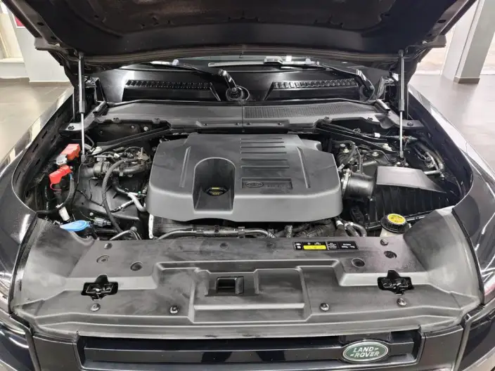 Land Rover Defender 2023 Model 90 3.0T P400 XS – фото 6